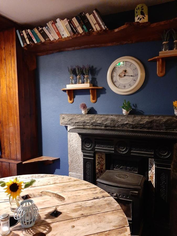 Gordon'S Guesthouse Лохрей Екстериор снимка
