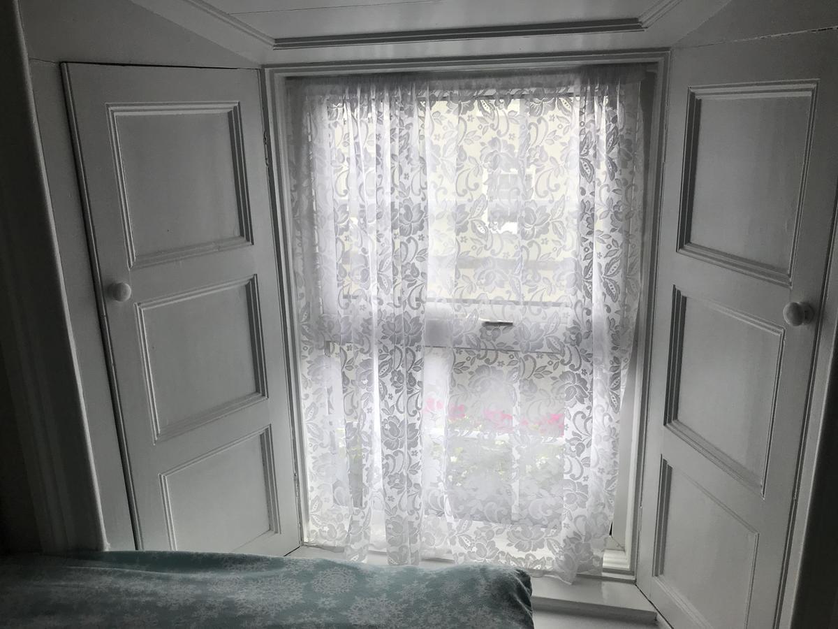 Gordon'S Guesthouse Лохрей Екстериор снимка